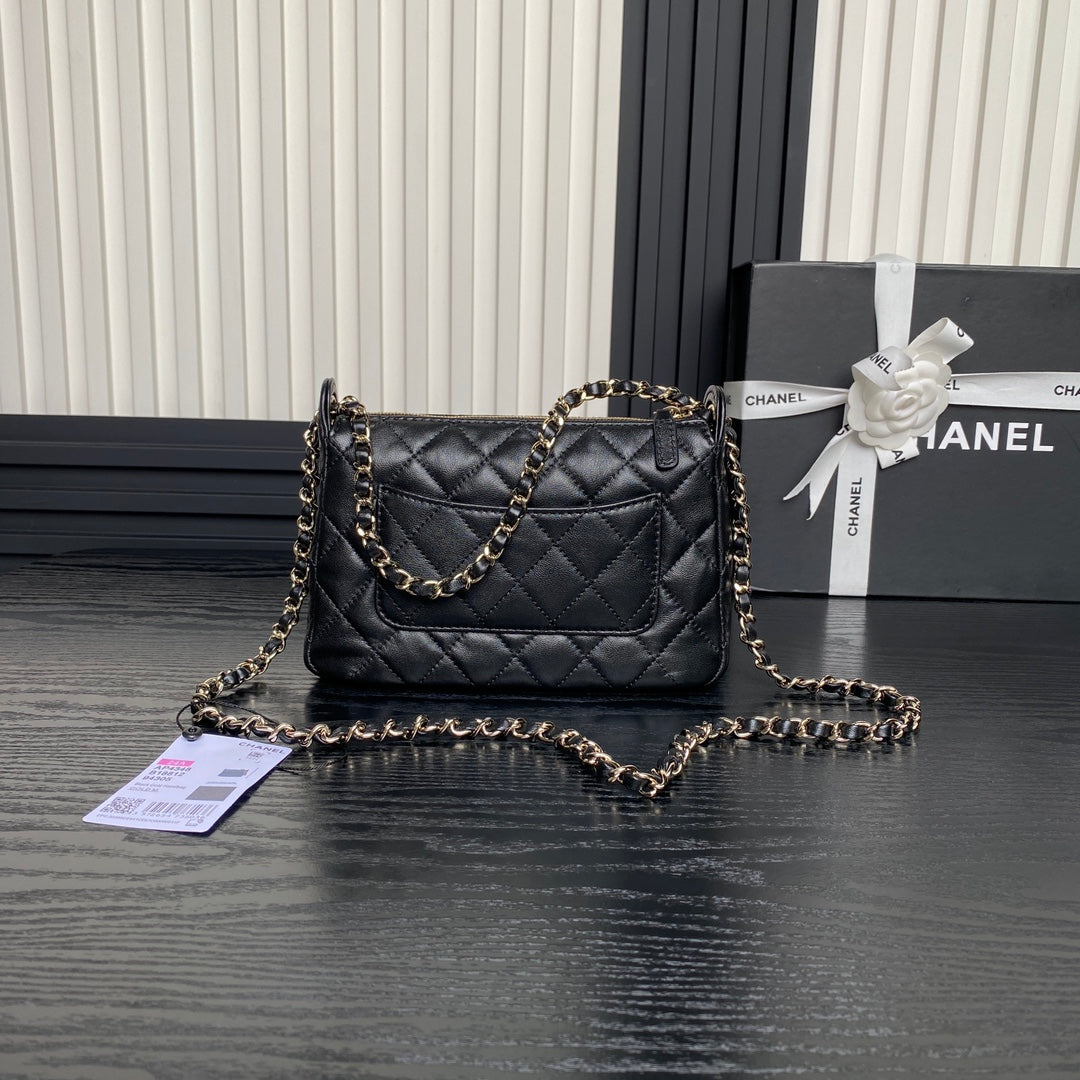 CHANEL 25C Clutch With Strap 21cm Black Calfskin