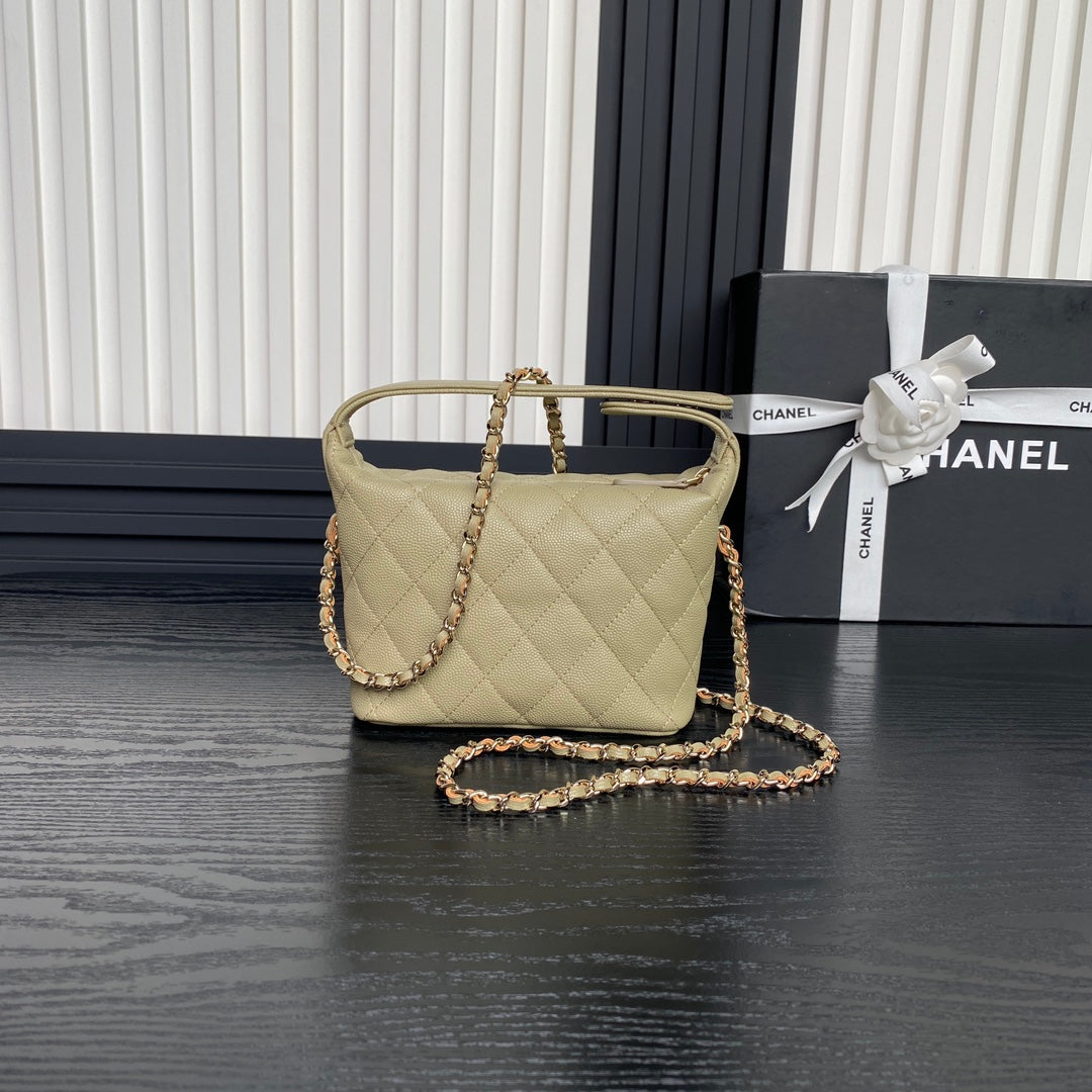 CHANEL 25C Hobo Bag 21.5cm Top Handle Beige Grained Calfskin