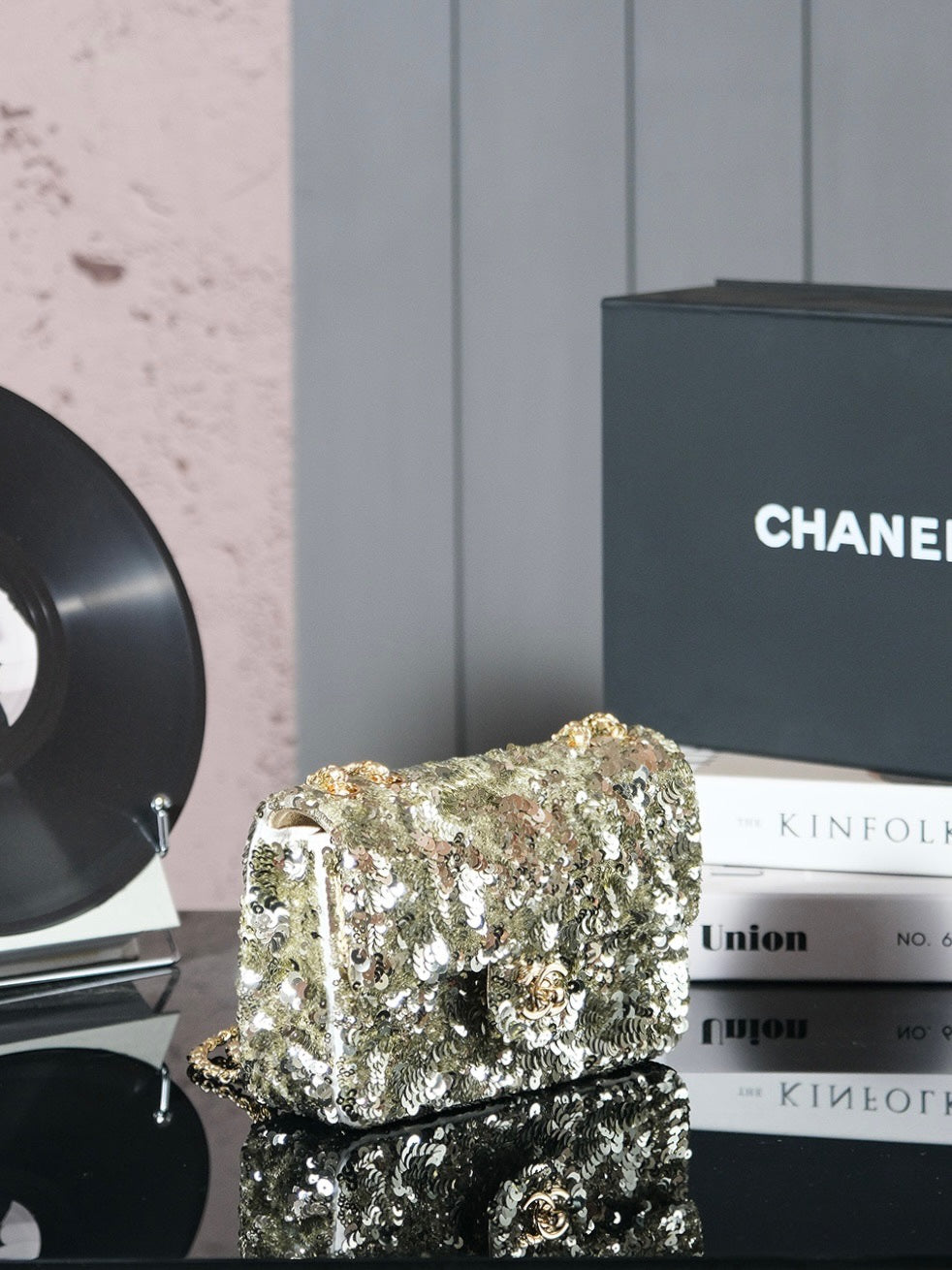CHANEL 25C Flap Bag 21cm Dense Sequin White Calfskin