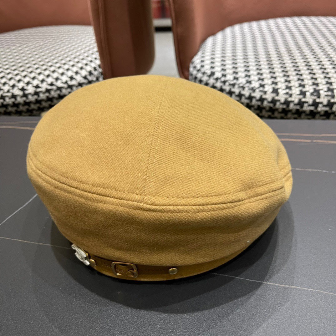 CHANEL BERET HAT IN PEANUT BROWN FABRIC 419383