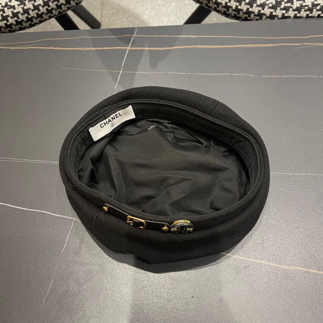 CHANEL BERET HAT IN BLACK FABRIC 419385
