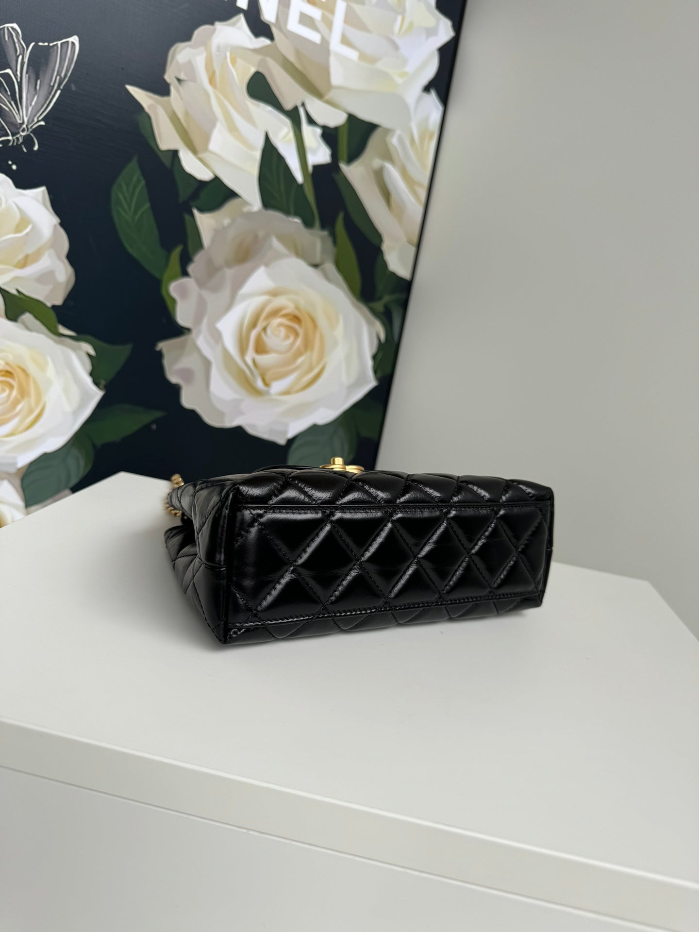 CHANEL 24a nano 19cm kelly shopper bag black lambskin