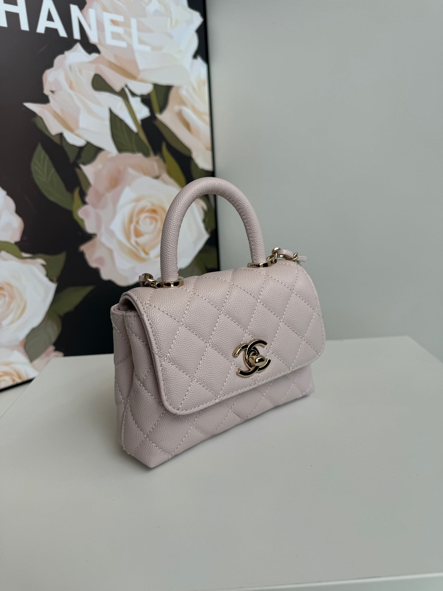 CHANEL 24K Coco Handle Nano 14.5cm Light Pink Grained Calfskin Gold Hardware