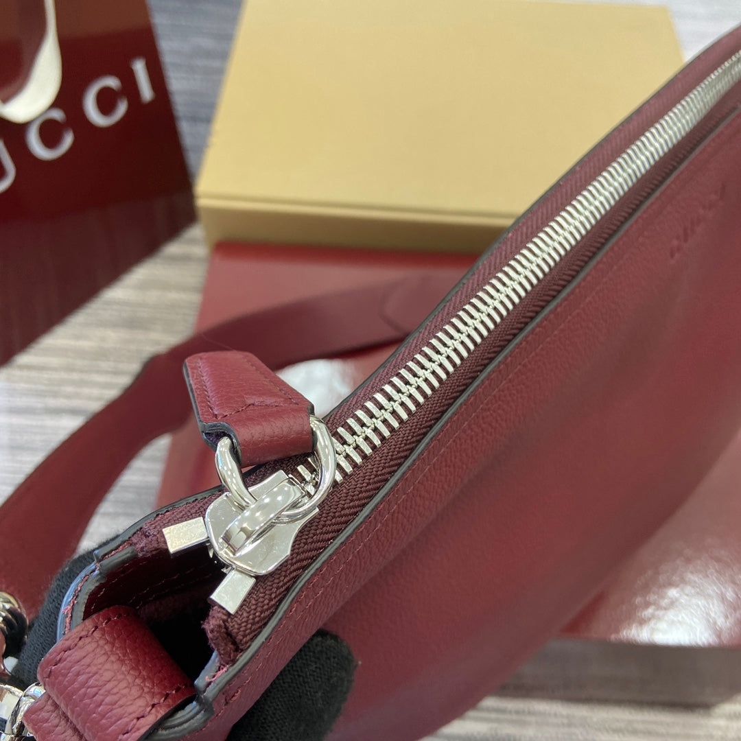 Gucci BODY SHOULDER BAG 40 IN BURGUNDY RED CALFSKIN SILVER HARDWARE