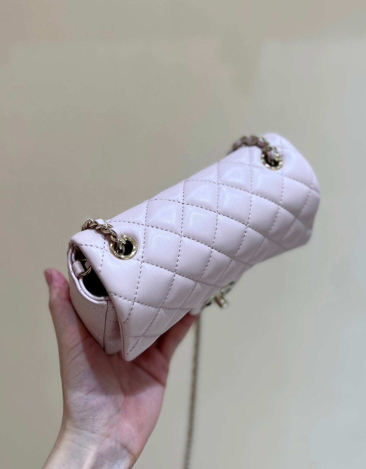 CHANEL 24K Mini Flap Bag 18cm Light Pink Lambskin Gold Hardware
