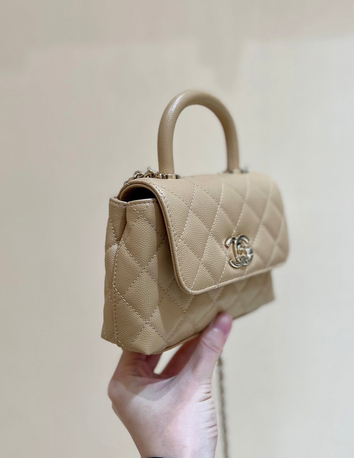 CHANEL 24K Coco Hanle Nano 18cm Beige Grained Calfskin Gold Hardware