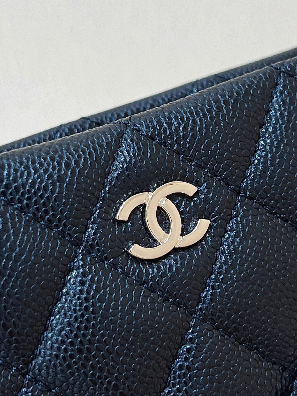CHANEL 25C Small Tote 17cm Black Grained Calfskin