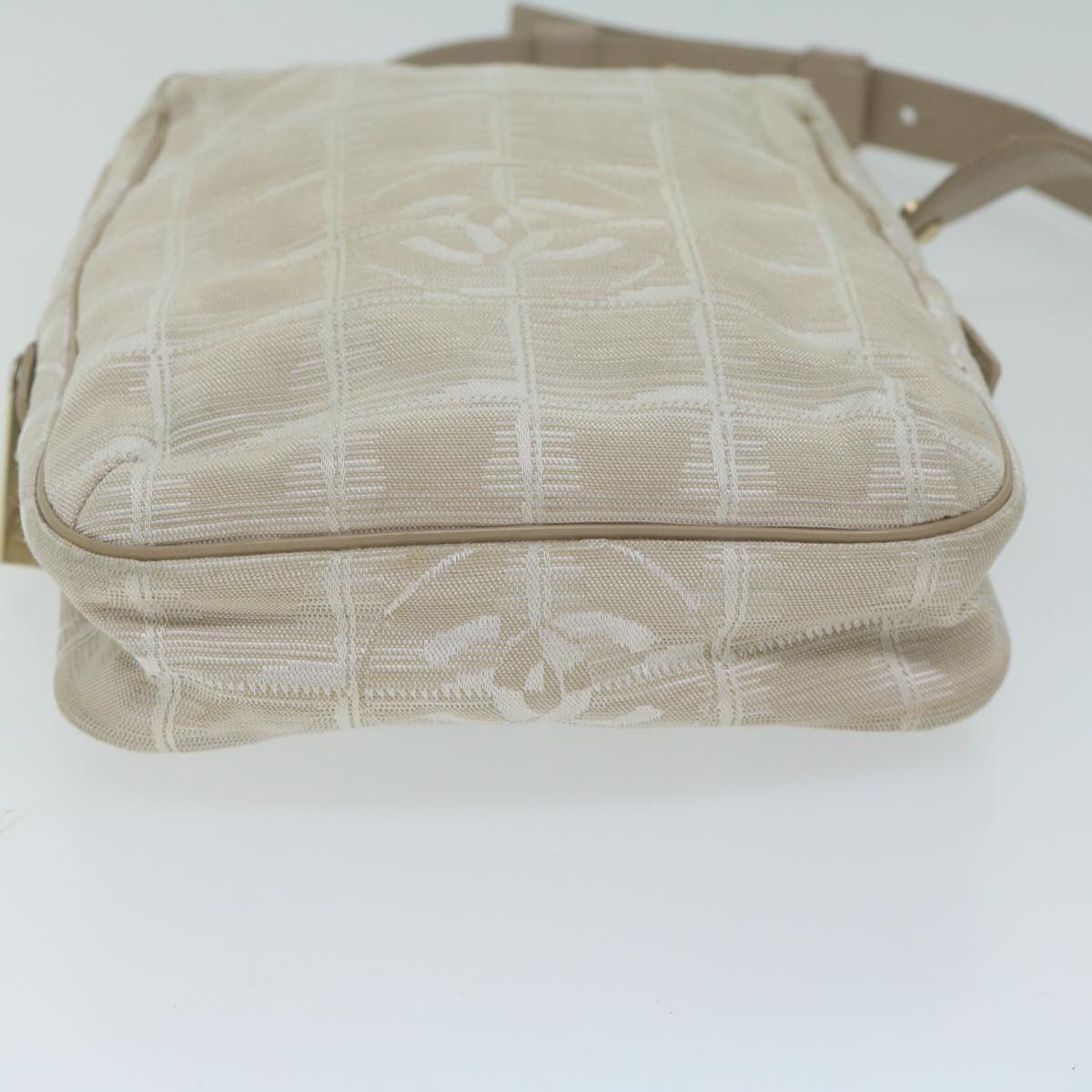 CHANEL New Travel Line Shoulder Bag Nylon Beige CC ki4086