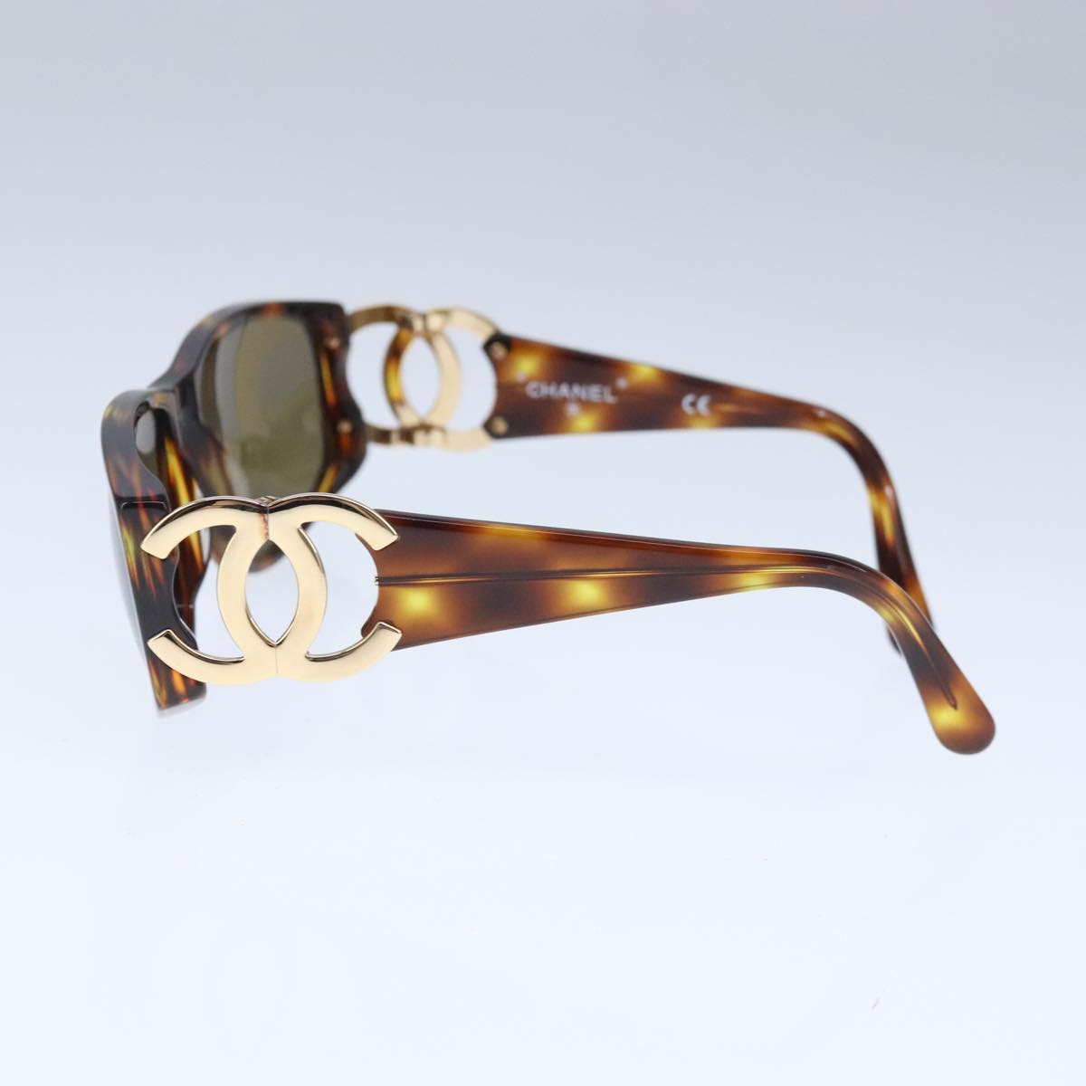 CHANEL Sunglasses plastic Brown CC ki5159
