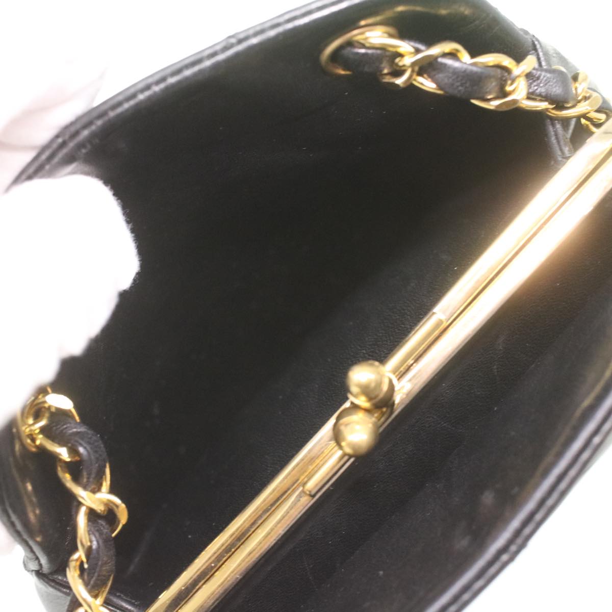 CHANEL Matelasse Clasp Chain Shoulder Bag Lamb Skin Black CC kk164