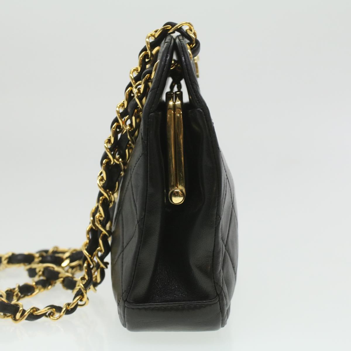 CHANEL Matelasse Clasp Chain Shoulder Bag Lamb Skin Black CC kk164