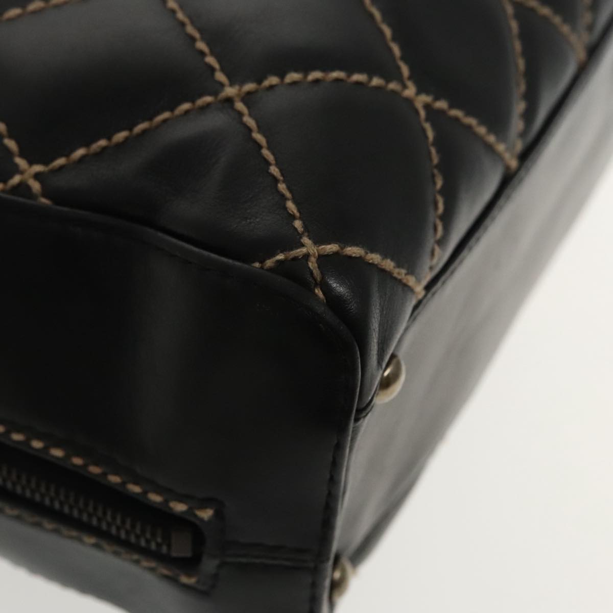 CHANEL Wild Stitch Hand Bag Leather Black CC kk367