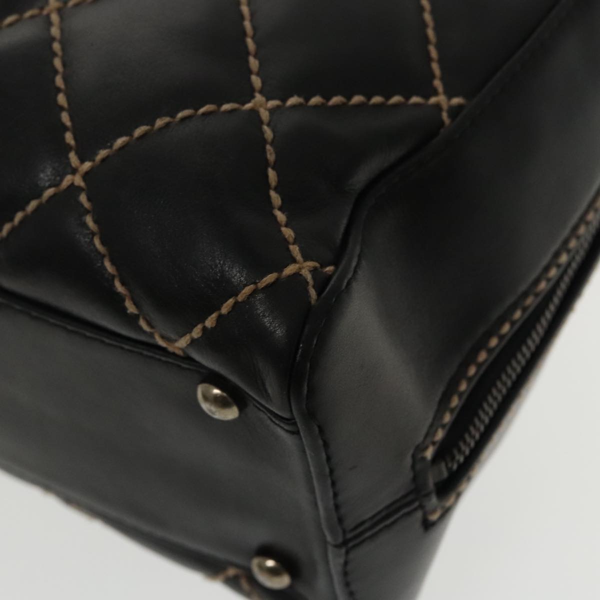 CHANEL Wild Stitch Hand Bag Leather Black CC kk367