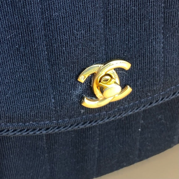 CHANEL Vintage 24k gold cloth shoulder bag