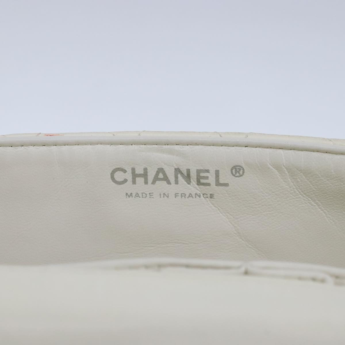 CHANEL Matelasse Chain Shoulder Bag Lamb Skin White Silver CC PP036