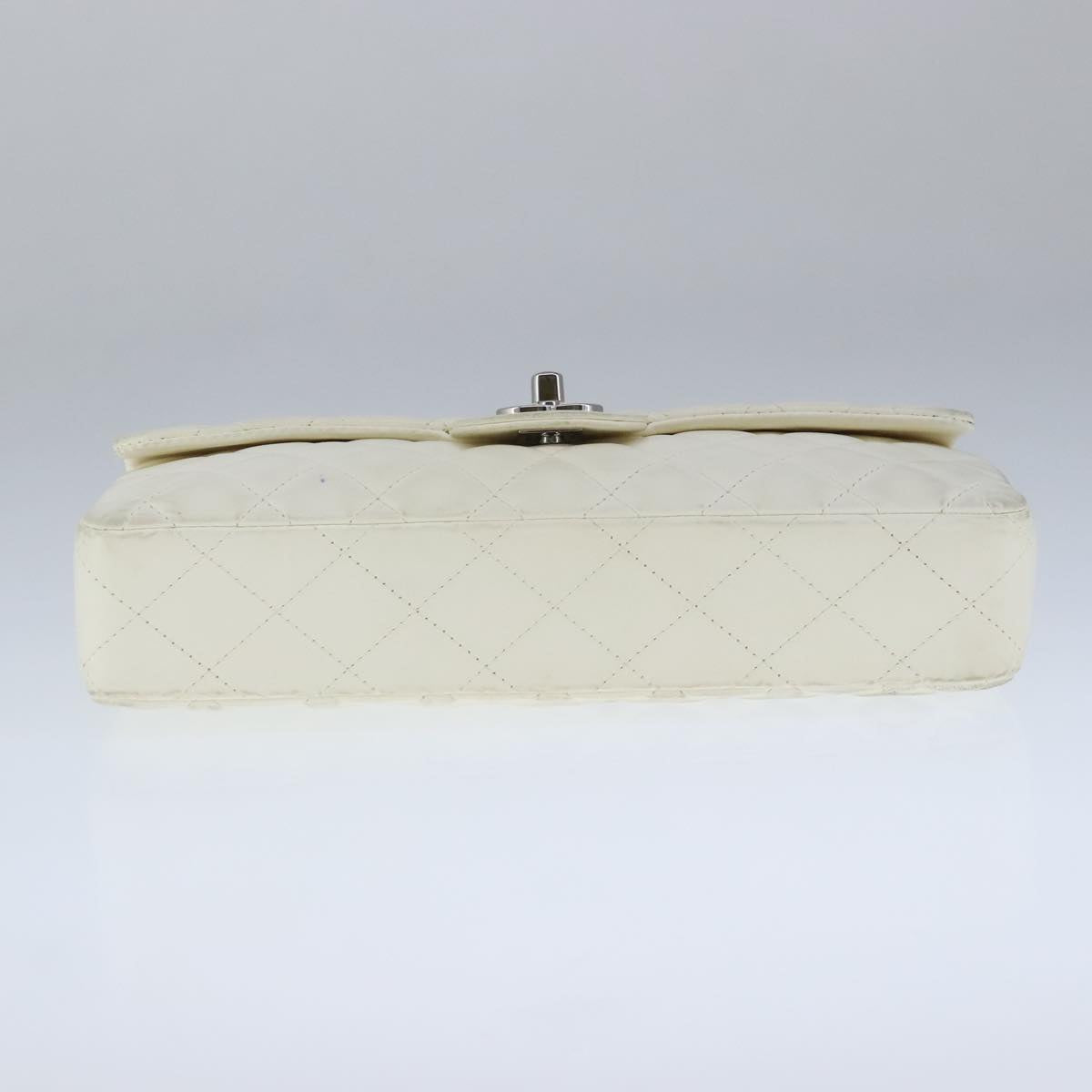 CHANEL Matelasse Chain Shoulder Bag Lamb Skin White Silver CC PP036