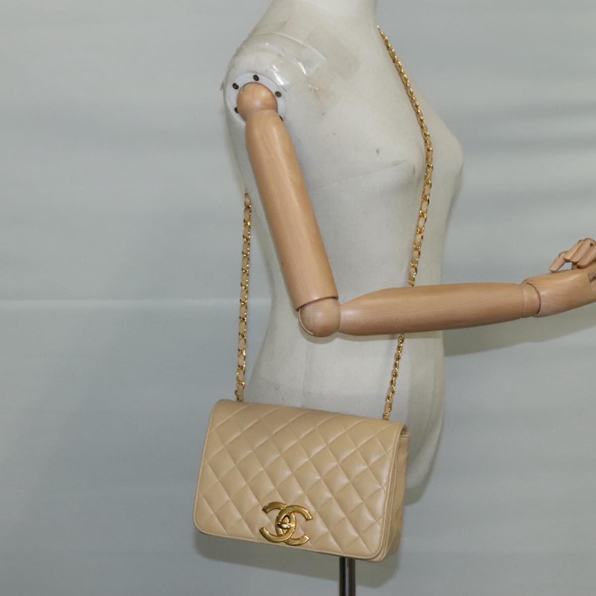 CHANEL Matelasse Chain Shoulder Bag Lamb Skin Beige Gold CC PP077