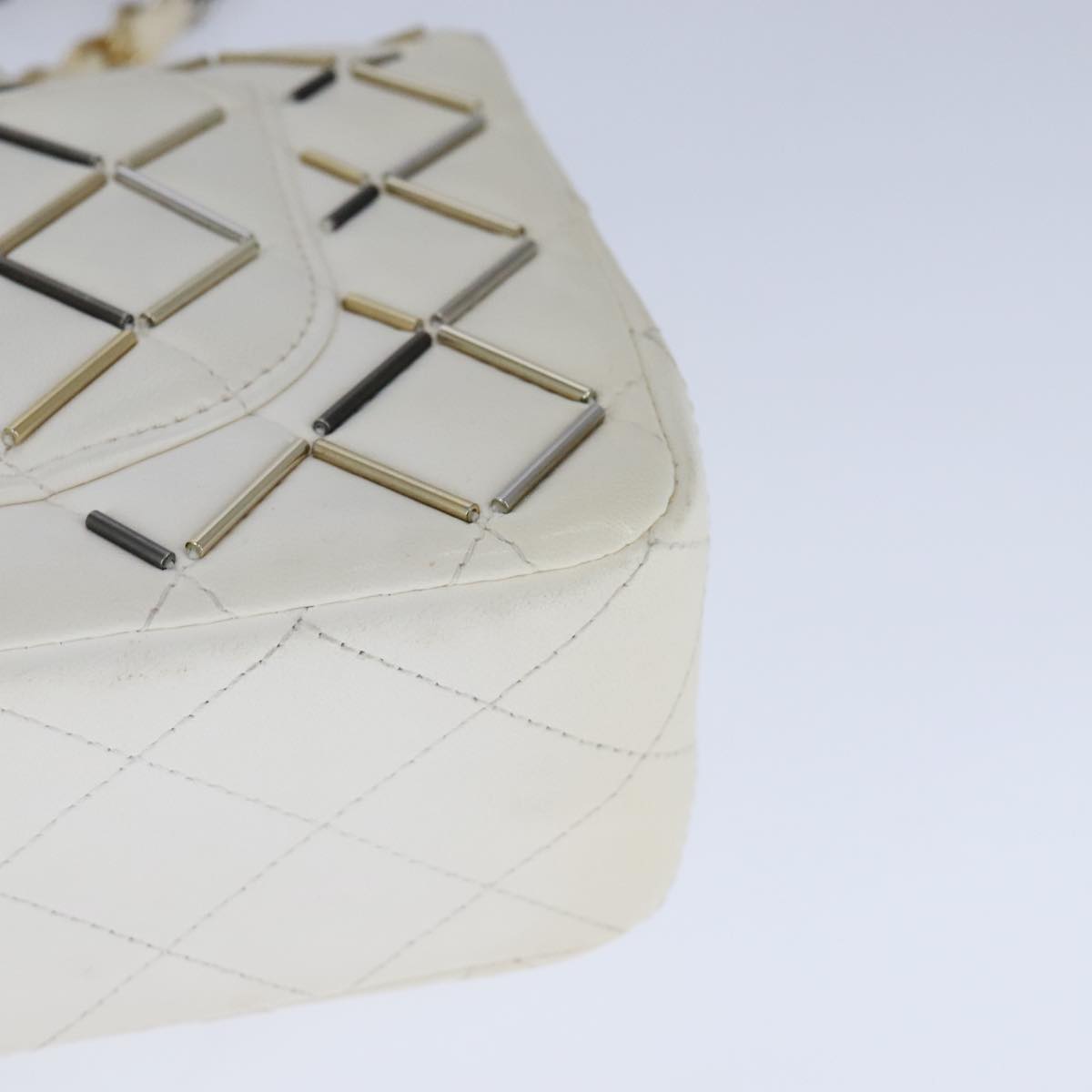 CHANEL Matelasse Chain Shoulder Bag Lamb Skin White CC PP140A