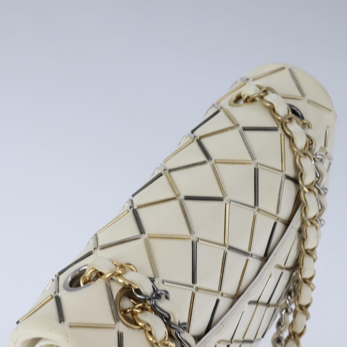 CHANEL Matelasse Chain Shoulder Bag Lamb Skin White CC PP140A