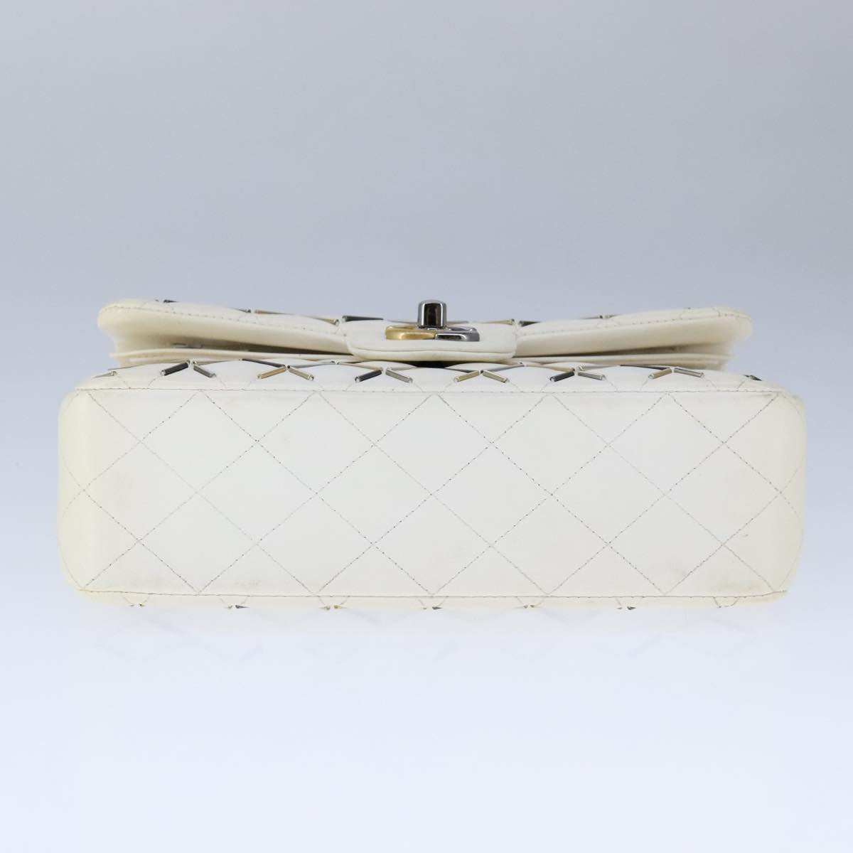 CHANEL Matelasse Chain Shoulder Bag Lamb Skin White CC PP140A