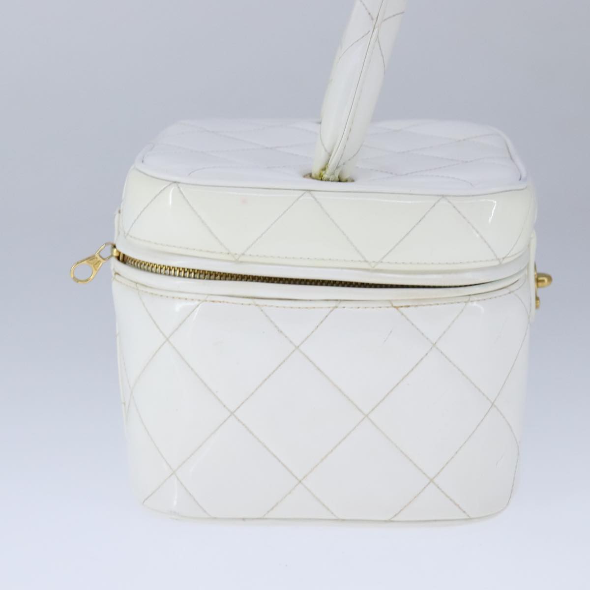 CHANEL Matelasse Vanity Cosmetic Pouch Patent leather White Gold CC PP147