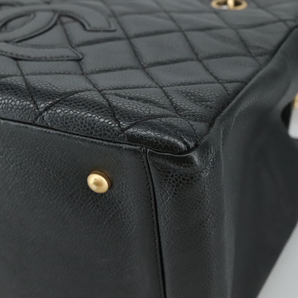 CHANEL Matelasse Chain Hand Bag Caviar Skin Black Gold CC PP148