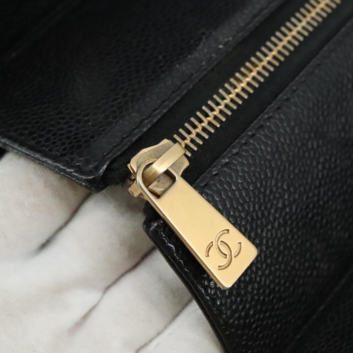 CHANEL Matelasse Chain Hand Bag Caviar Skin Black Gold CC PP148