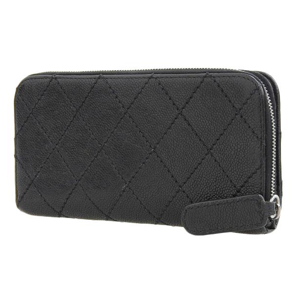 Chanel null Leather 10 in New Condition