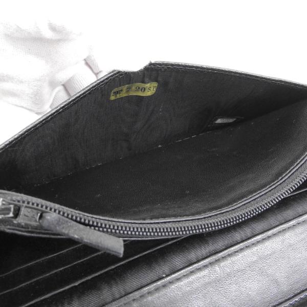 Chanel null Leather A13509