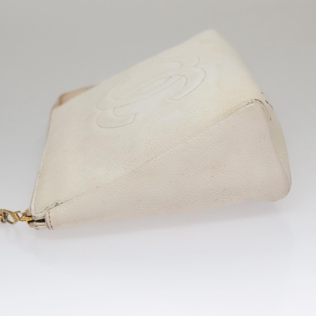 CHANEL Pouch Caviar Skin White Gold CC ti2536