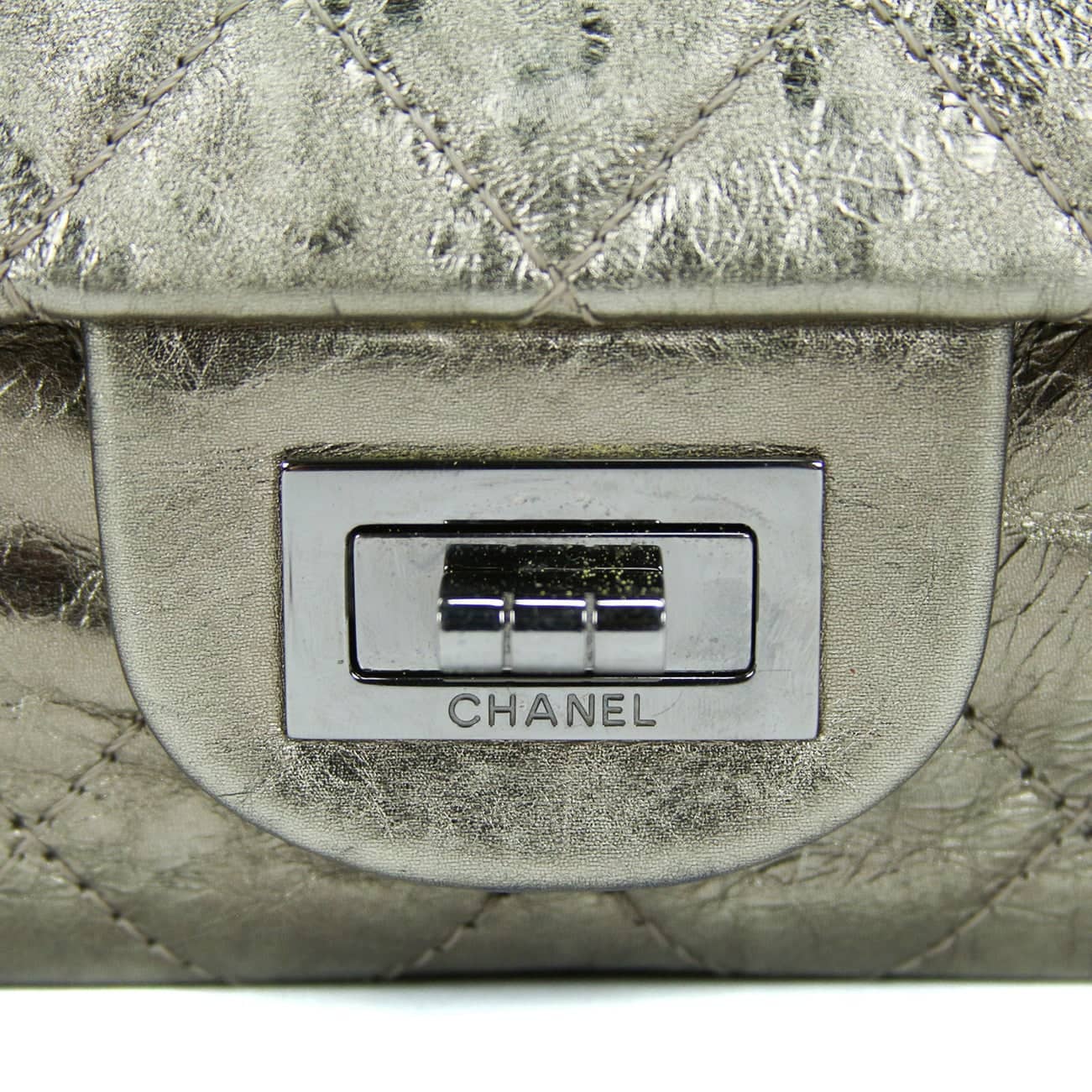 Chanel 2.55 Reissue Jumbo Gold Aged Calfskin Ruthenium