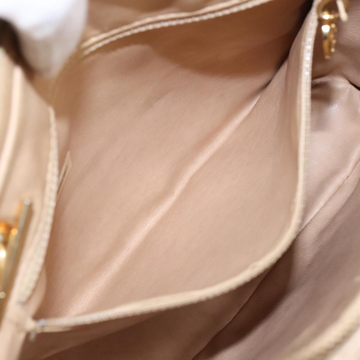CHANEL Matelasse Chain Shoulder Bag Leather Beige CC yb718
