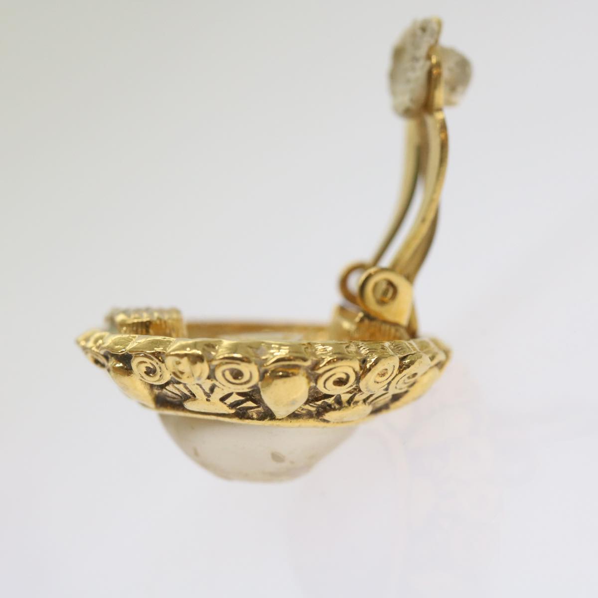 CHANEL Pearl Earring Gold Tone CC yk11111