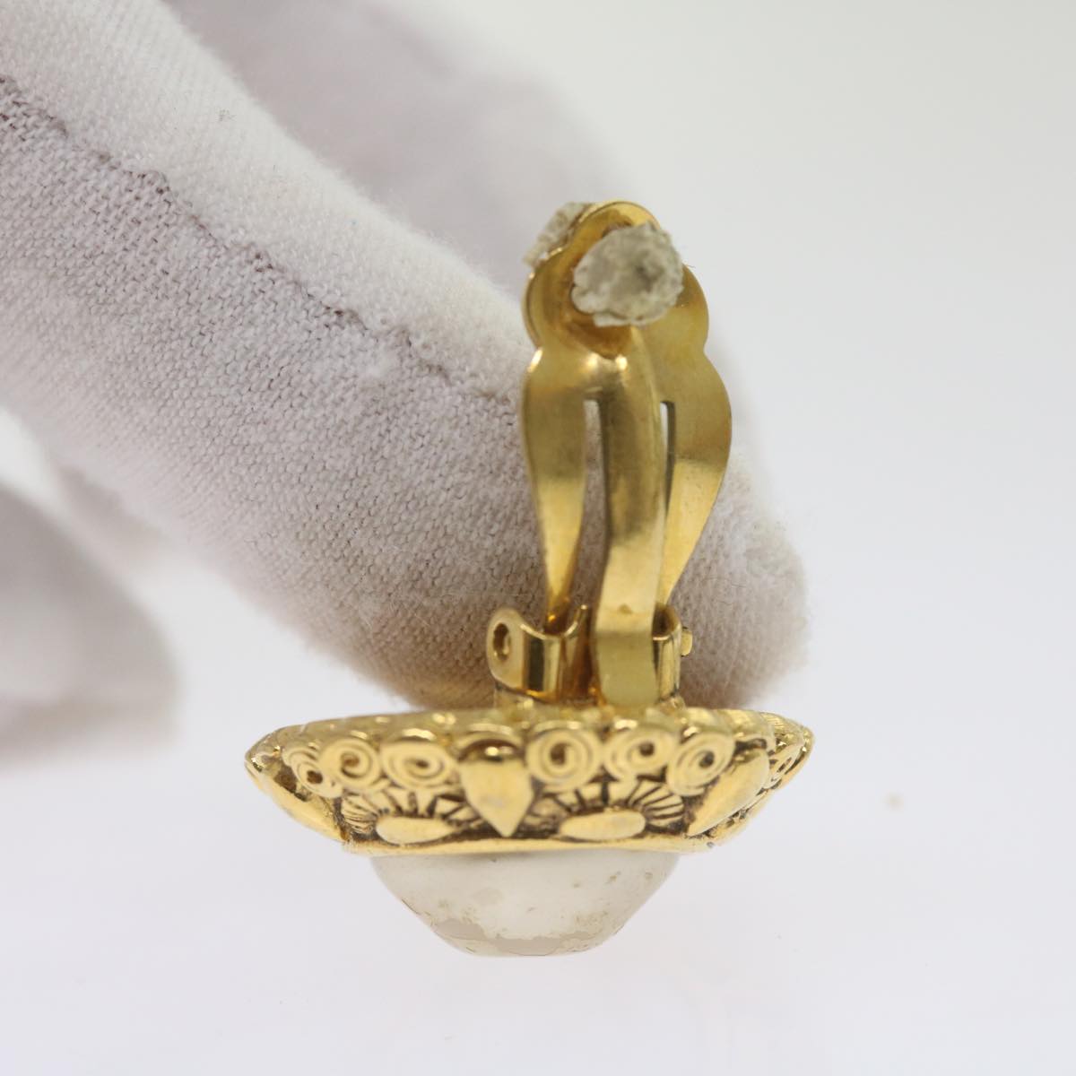 CHANEL Pearl Earring Gold Tone CC yk11111