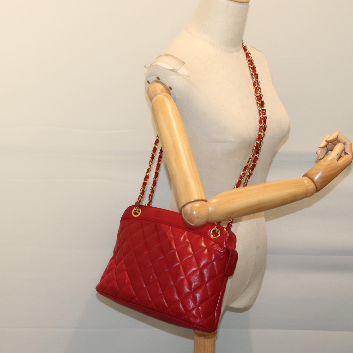 CHANEL Matelasse Chain Shoulder Bag Leather Red CC yk11662