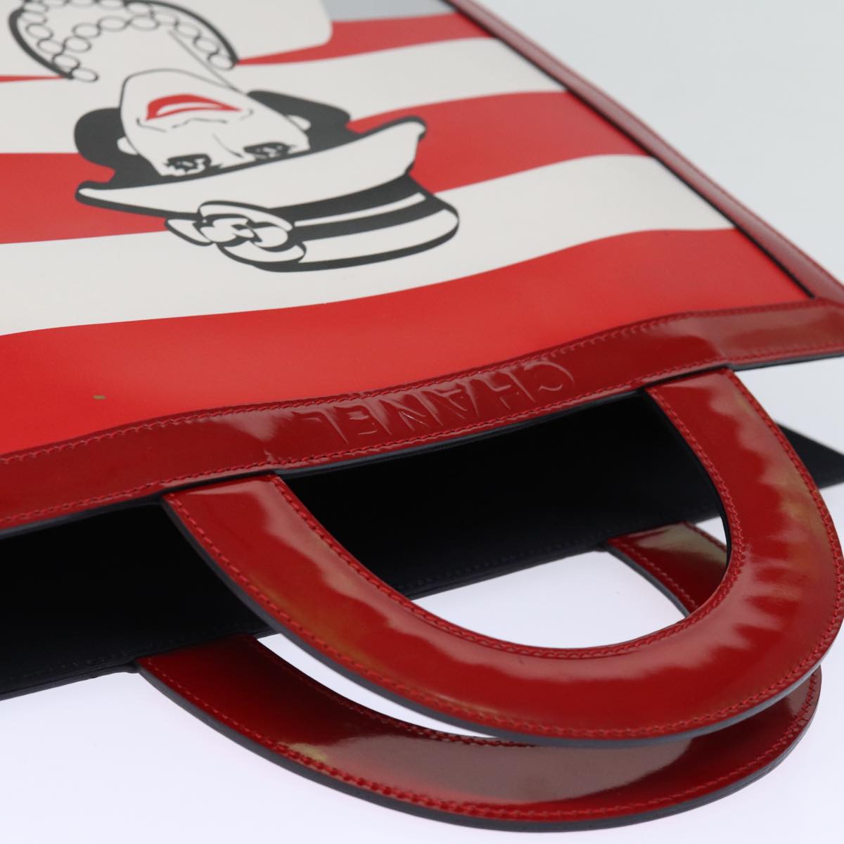 CHANEL Mademoiselle Hand Bag Enamel Leather White Red CC yk12409A