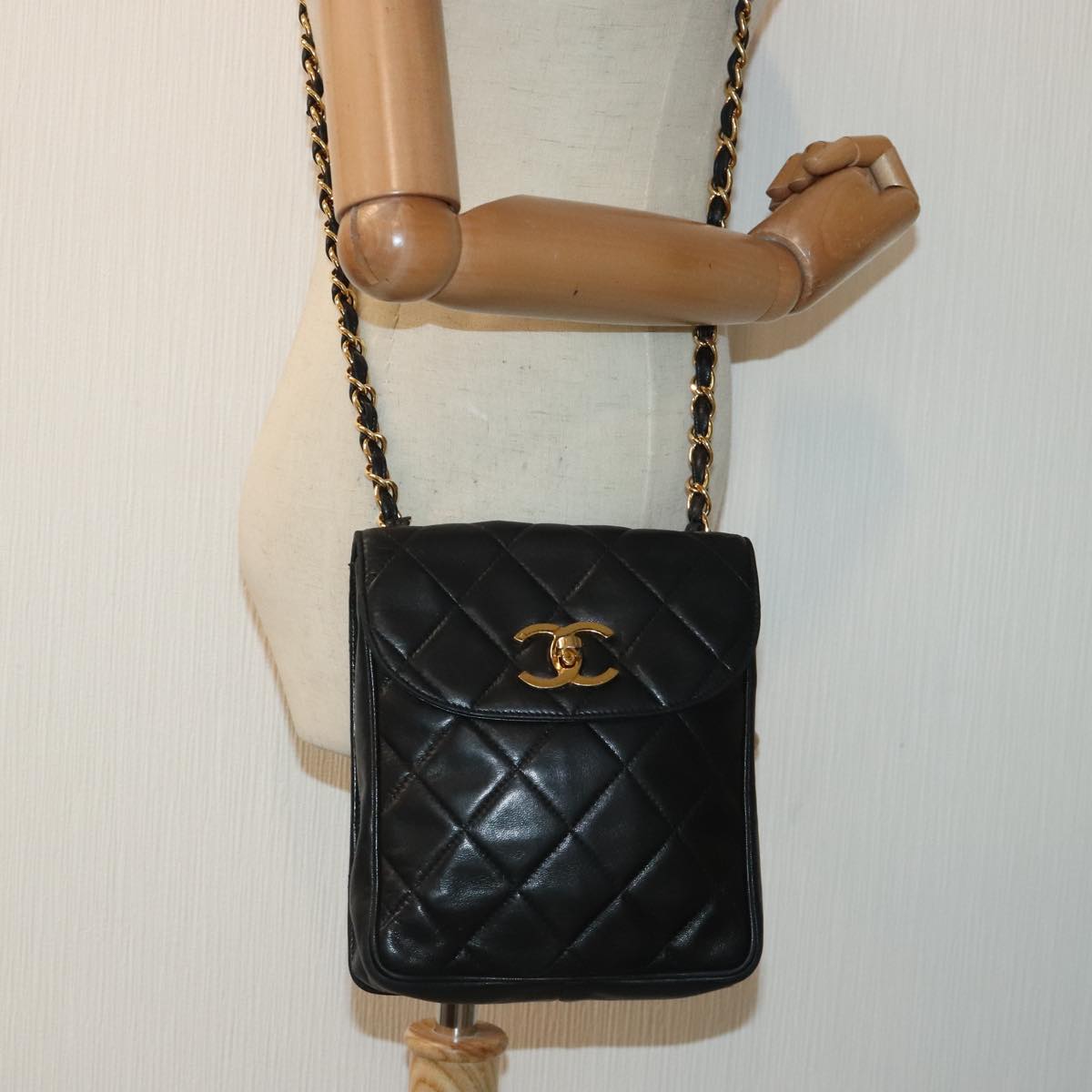 CHANEL Matelasse Chain Shoulder Bag Lamb Skin Black CC yk14961A