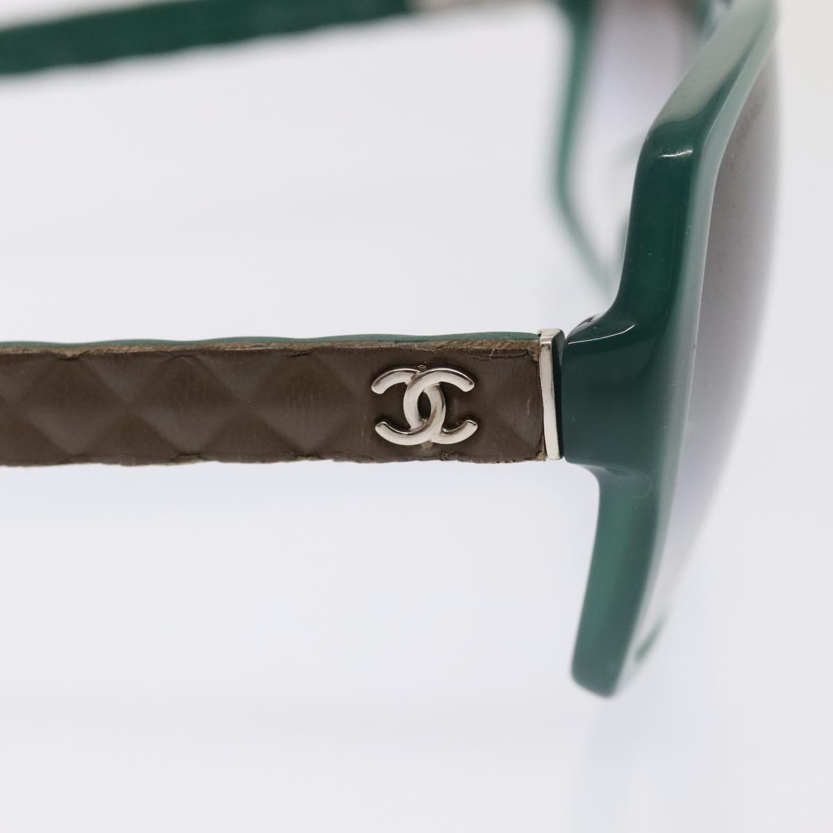 CHANEL Sunglasses plastic Green CC yk15278