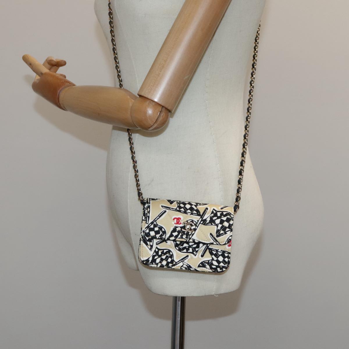 CHANEL Matelasse Chain Pouch Canvas Beige Gold CC yk15527A