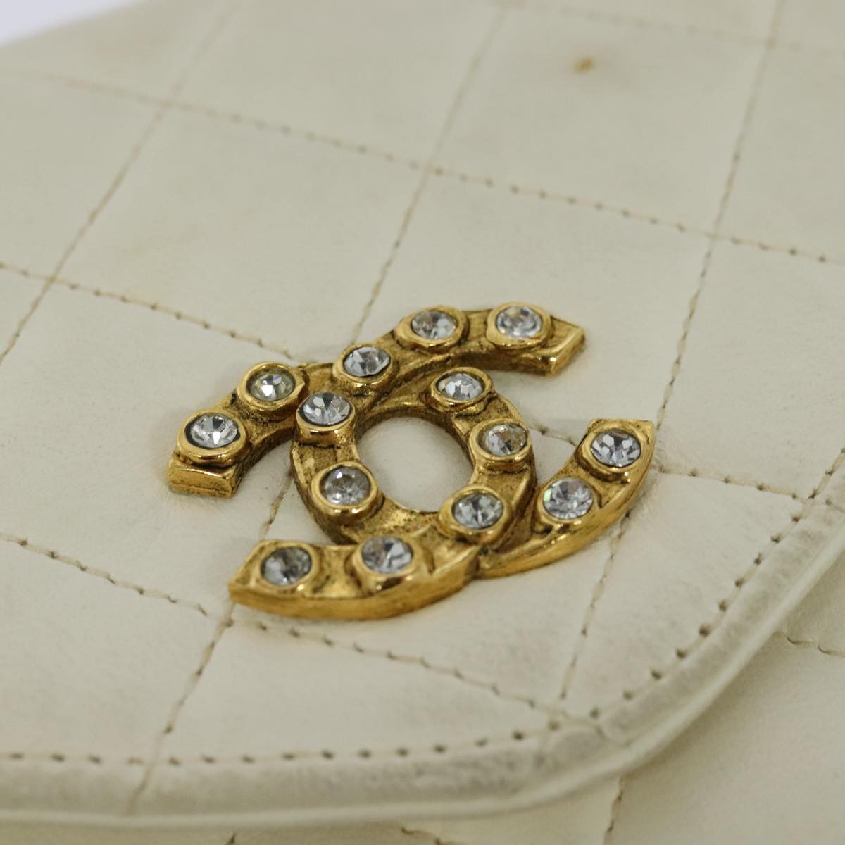 CHANEL Matelasse Chain Shoulder Bag Lamb Skin White Gold CC yk17083
