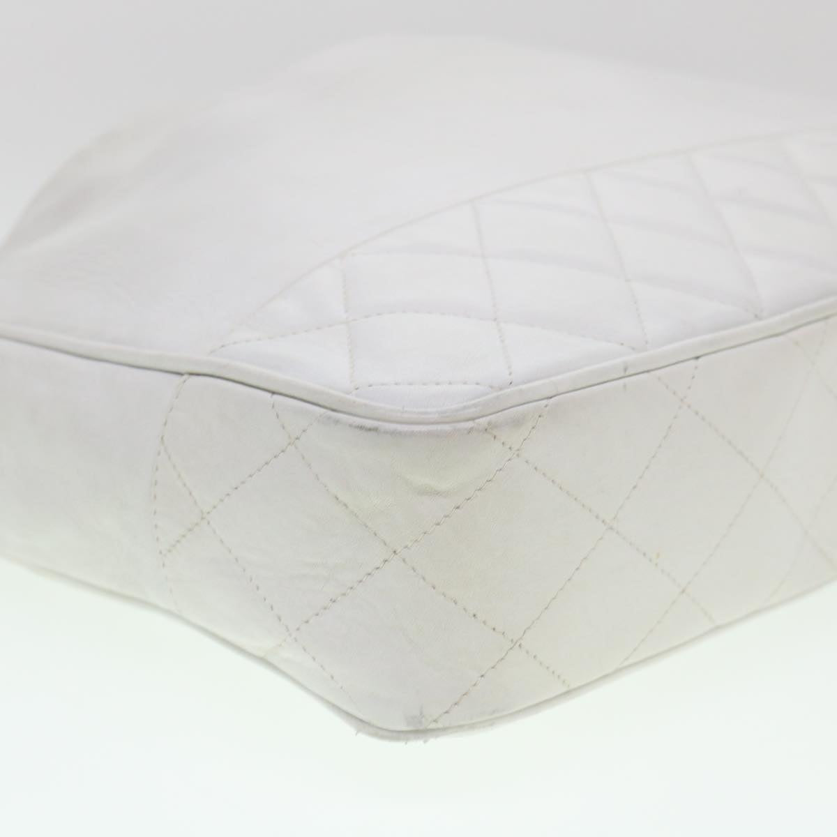 CHANEL Chain Shoulder Bag Lamb Skin White CC yk6254