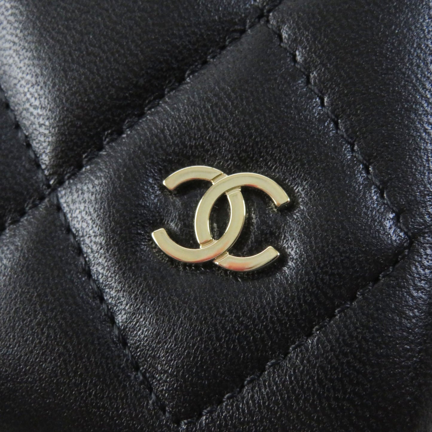 Chanel Matrasse iPhone 14 Pro Case Black
