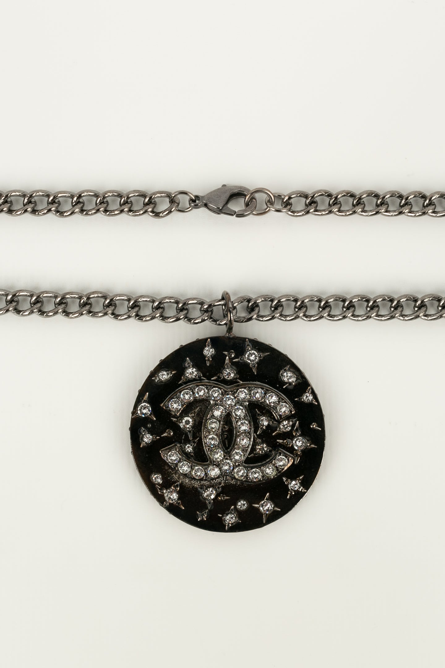 Collier pendentif cc Chanel