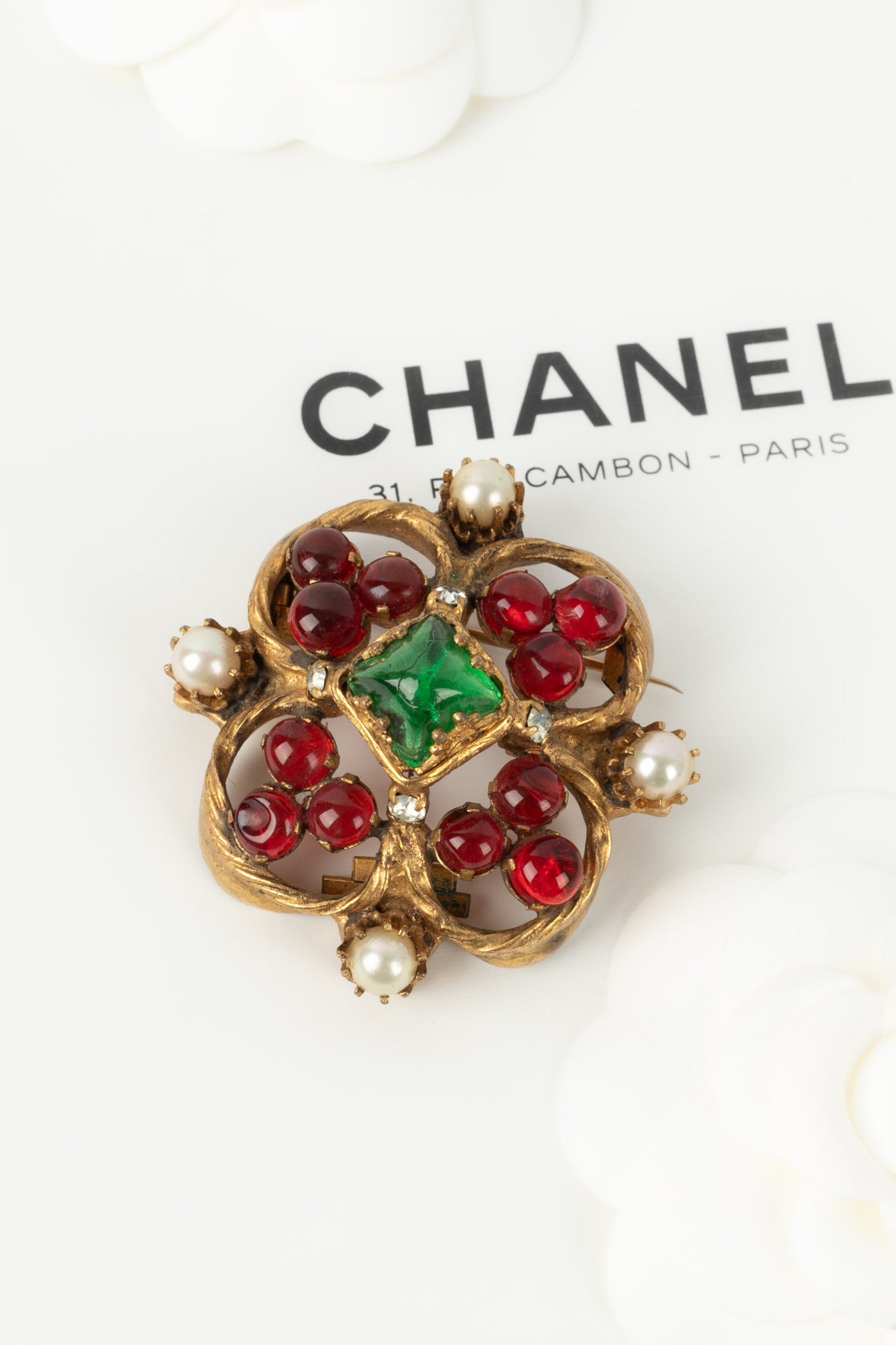 Broche byzantin Chanel