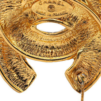 Gold Chanel Gold Plated CC Quilted Brooch