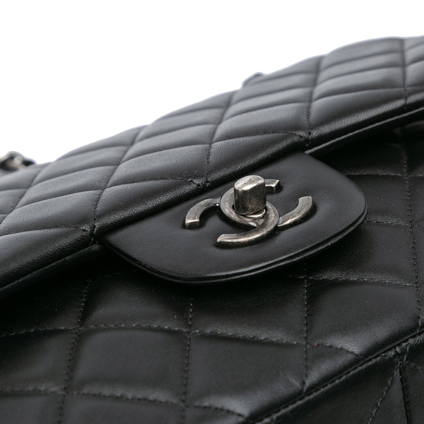 Black Chanel Jumbo Classic Lambskin Double Flap Shoulder Bag