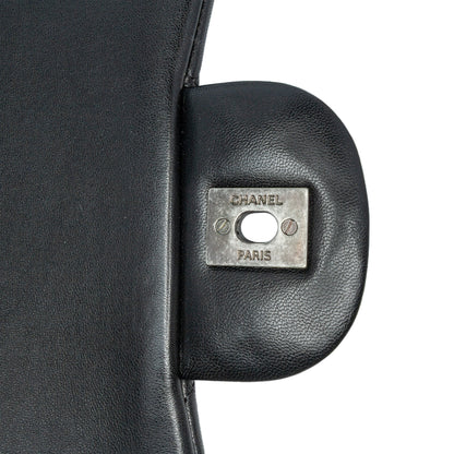 Black Chanel Jumbo Classic Lambskin Double Flap Shoulder Bag
