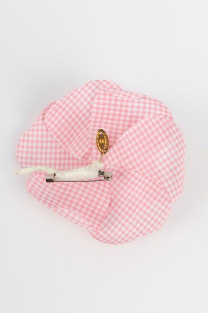Broche camlia Chanel