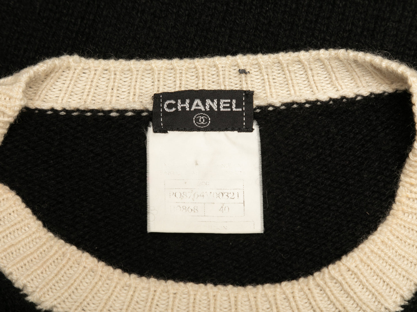 Black & Cream Chanel Cashmere Intarsia CC Sweater Size FR 40
