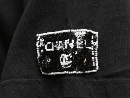 Black & White Chanel Embellished Face Print T-Shirt Size US M